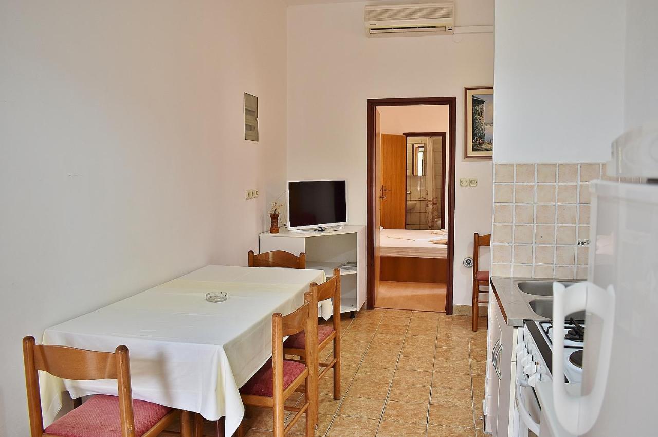 Apartament Banjol Esterno foto