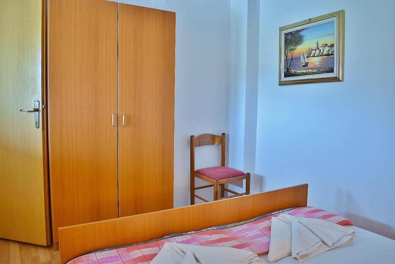 Apartament Banjol Esterno foto