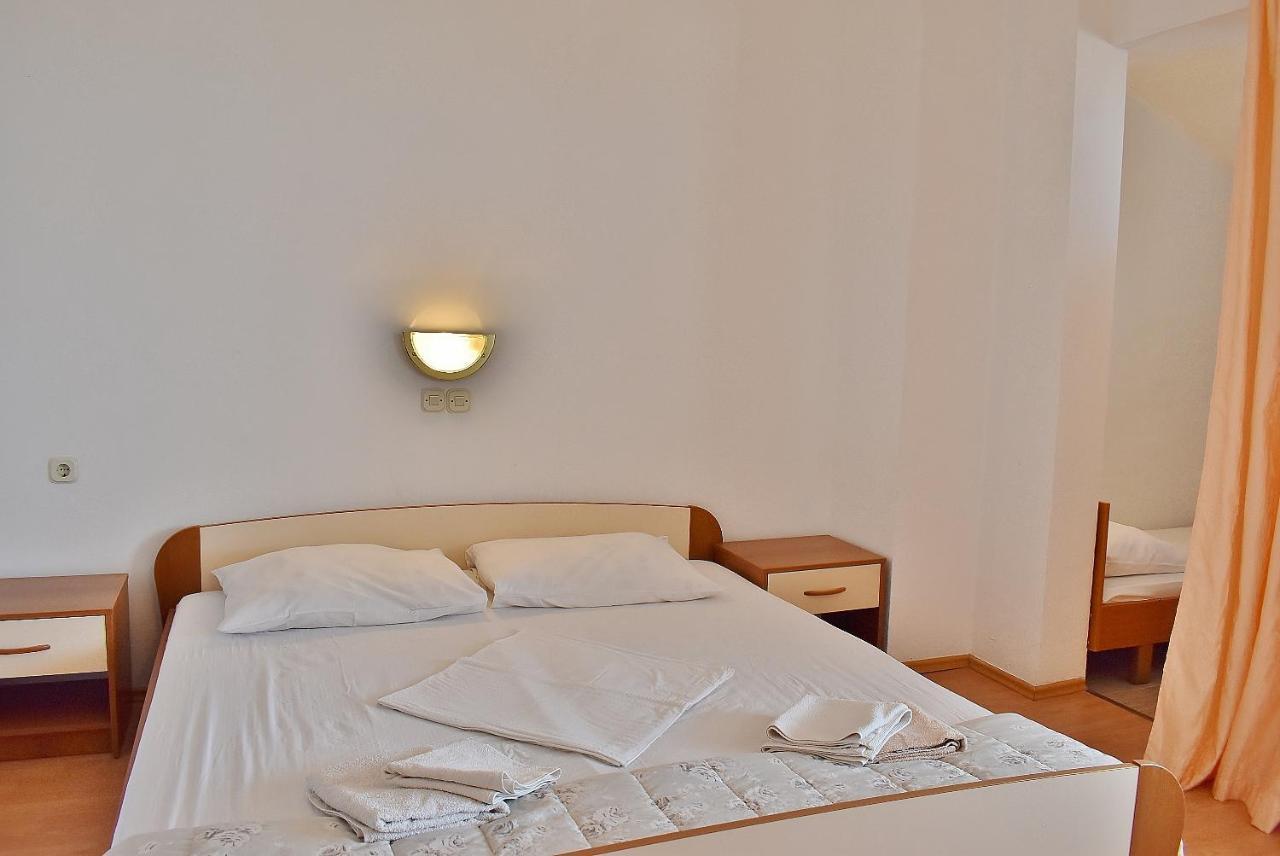 Apartament Banjol Esterno foto