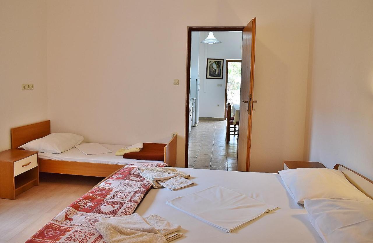 Apartament Banjol Esterno foto